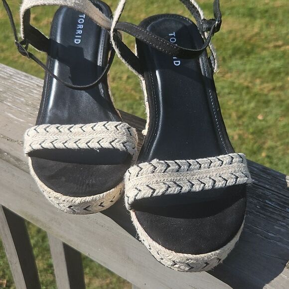 Torrid Natural Jute Platform Wedge Sandals (WW) – Size 10 - Picture 2 of 8